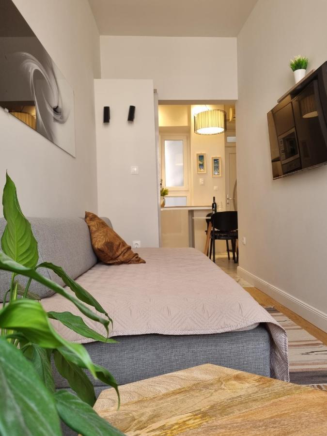 Old Town Apartment Omis Bagian luar foto