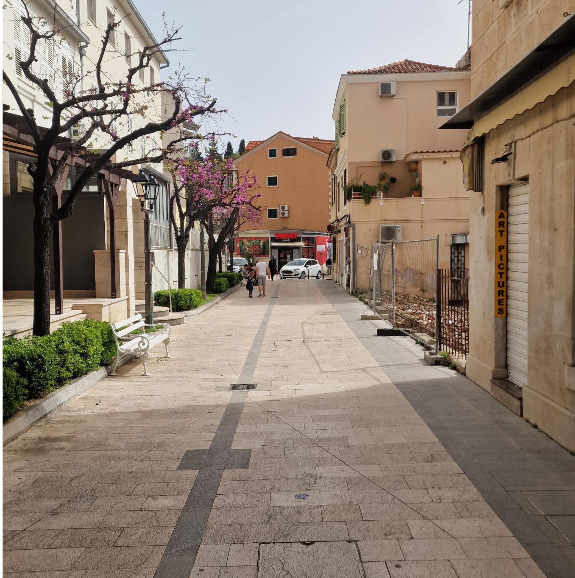 Old Town Apartment Omis Bagian luar foto