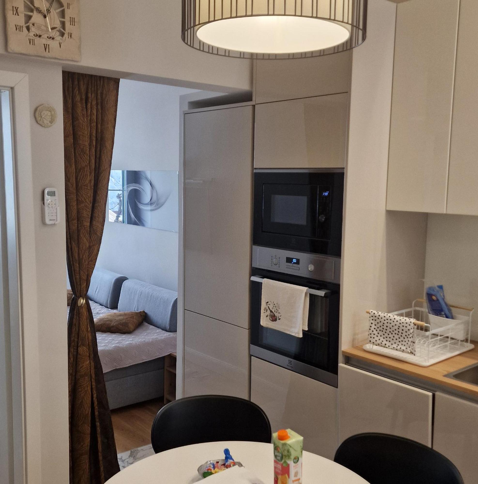Old Town Apartment Omis Bagian luar foto